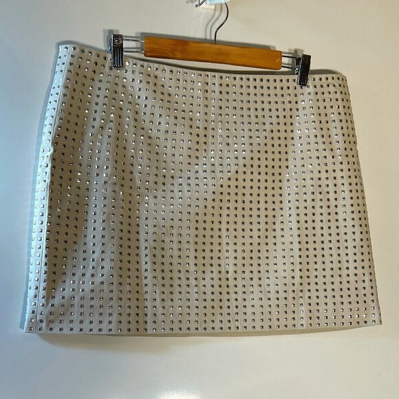 H&M SZ 18 NWT Ecru color studded faux leather mini skirt Artsy Party Club Disco - Picture 3 of 6